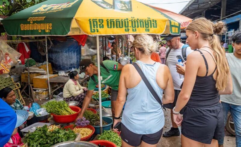 Phnom Penh: Silk Island Bike Tour / E-Bike or Tuk Tuk - Who Will Love This Tour?