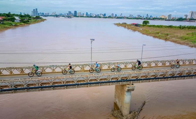 Phnom Penh Silk Island Sunset Bike Tour / E-Bike or Tuk Tuk - Good To Know