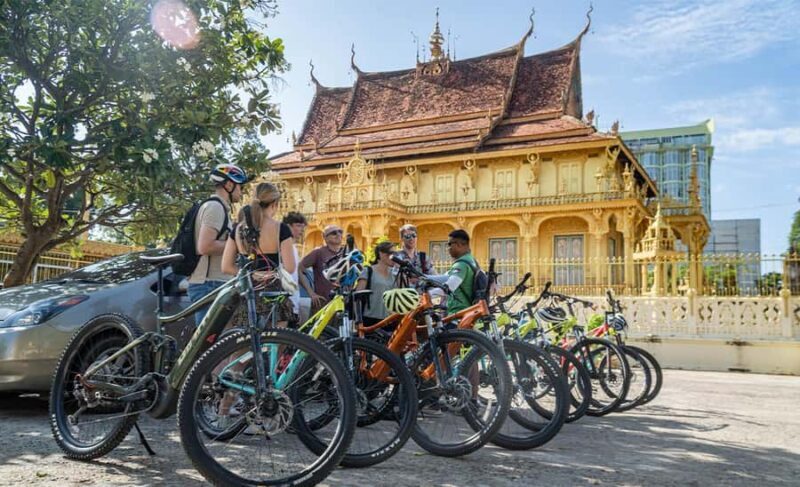 Phnom Penh Silk Island Sunset Bike Tour / E-Bike or Tuk Tuk - FAQ