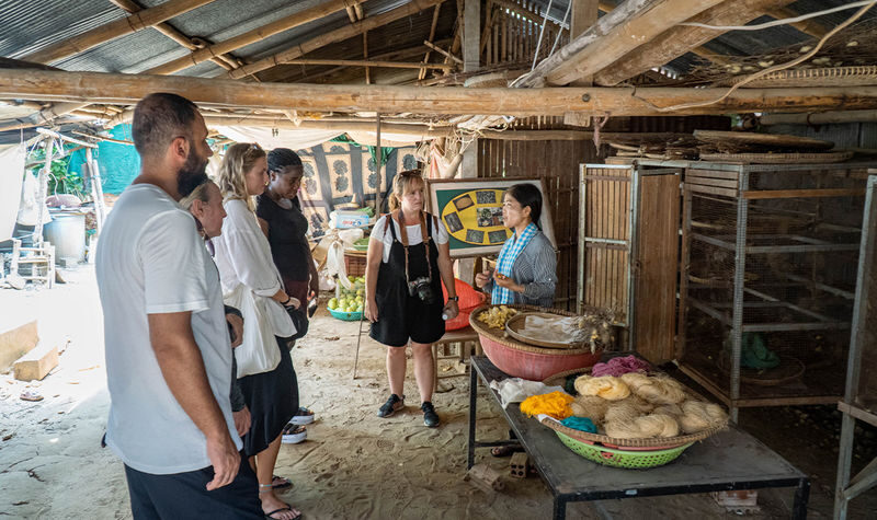 Phnom Penh Silk Island Tour & Sunset Cruise - Silk Island tour highlights