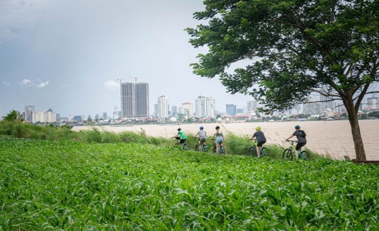 Phnom Penh: Silk Islands Half-Day Bike Tour - Activity Details and Logistics