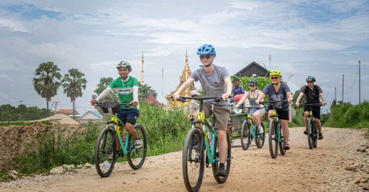 Phnom Penh: Silk Islands Half-Day Bike Tour - Highlights of the Tour