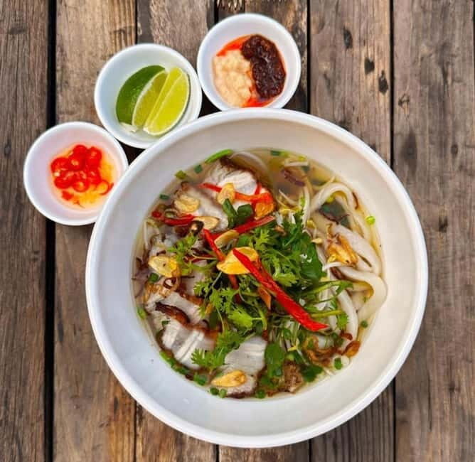 Phnom Penh: Street Art and Noodle Tour by Tuk Tuk - Authenticity and Value