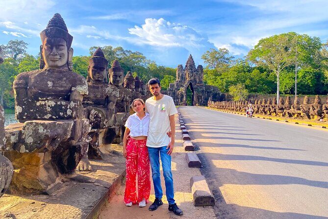 Phnom Penh to Angkor Wat Temples Park Day Tour Ticket and Lunch - The Journey Begins: From Phnom Penh to Angkor Wat