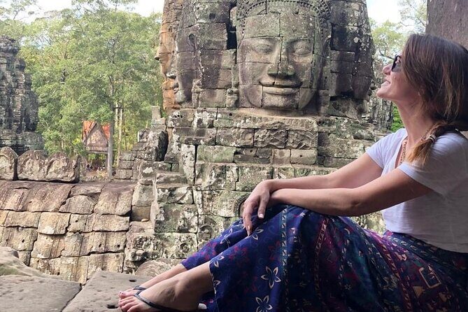 Phnom Penh to Angkor Wat Temples Park Day Tour Ticket and Lunch - Lunch at Srah Srang