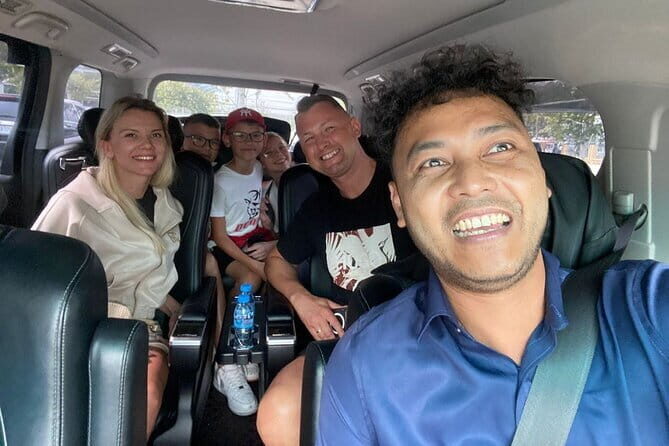 Phnom Penh: To/From Sihanouk Ville Private Car Transfer - FAQ