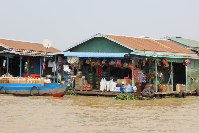 Phnom Penh to Siem Reap Cycling Tour - Group Size and Accommodation