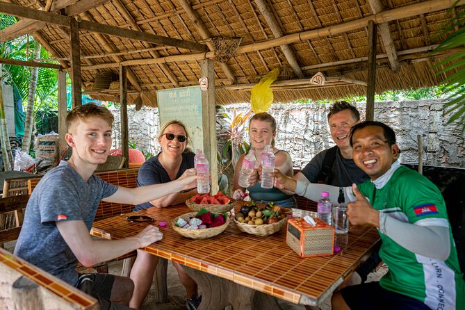 Phnom Penh to Silk Island by Tuk-Tuk With Local Expert - Tuk-Tuk Ride Experience