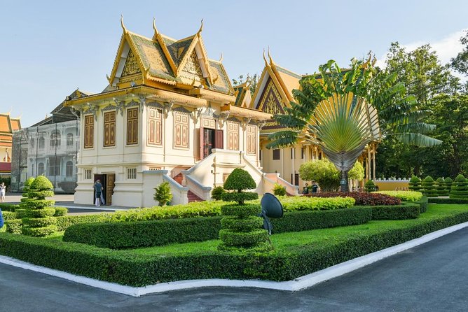 Phnom Penh Tour: Royal Palace, Killing Field, Tuol Sleng Museum - Cancellation Policy Details