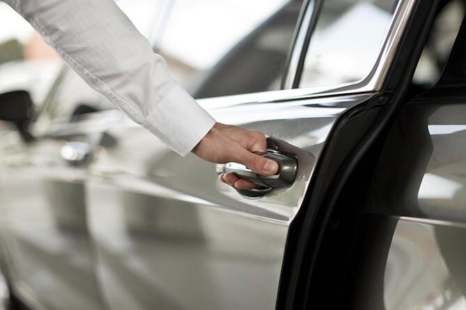 Phnom Penh Transfer - Hotel or Airport - Pickup and Drop-off