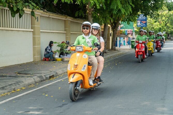 Phnom Penh Vespa City Tour and Sunset Boat with drinks - Is This Tour Right for You?