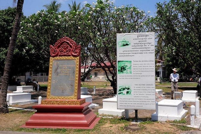 Phnom Penh Vital Discovery-Full Day Tour (Including All Services) - Reviews