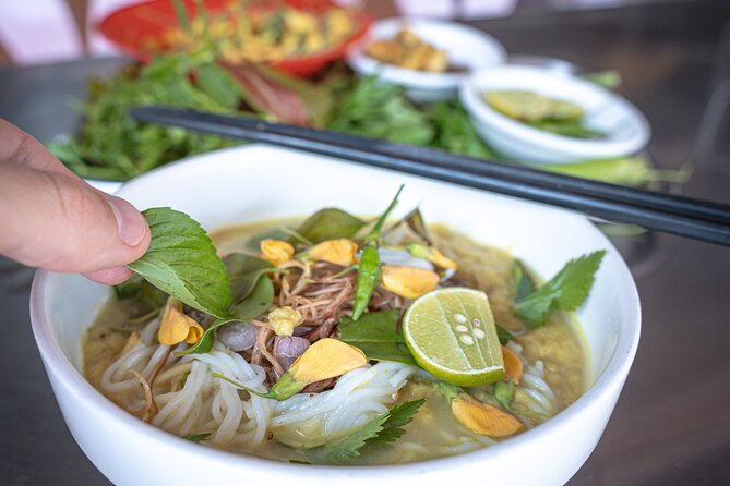 Phnom Penh's Culinary Underground: Local Food Tour by Tuk-tuk - Tour Overview and Highlights