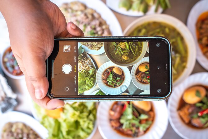 Phnom Penh's Culinary Underground: Local Food Tour by Tuk-tuk - The Guide and Tour Recommendations