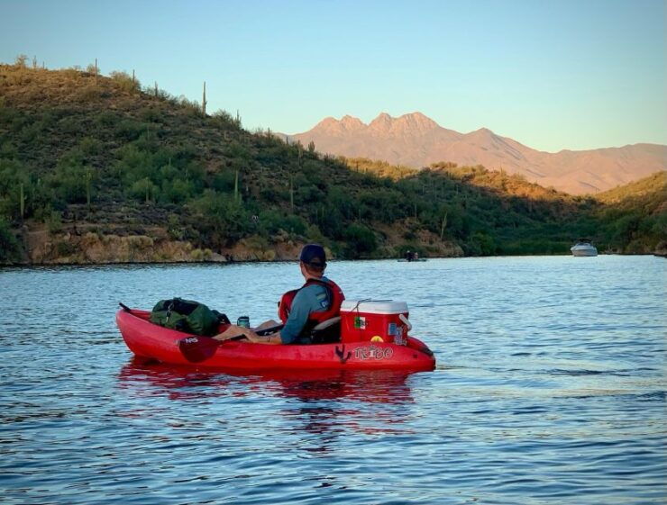 Phoenix/Mesa: Guided Kayaking Trip on Saguaro Lake - Trip Details