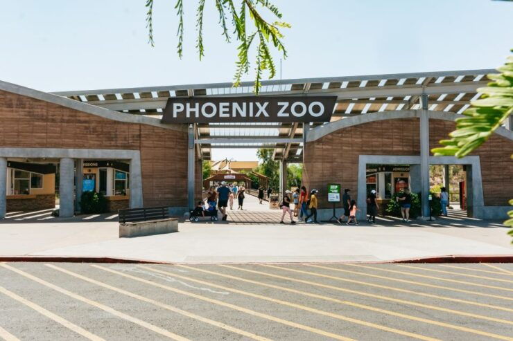 Phoenix Zoo: One Day General Admission Ticket - Free Cancellation and Re-Entry