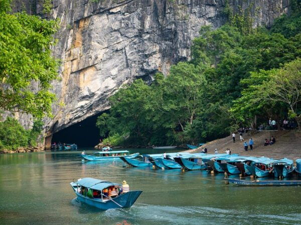 Phong Nha/Dong Hoi: Phong Nha Cave and Paradise Cave Tour - Booking Process