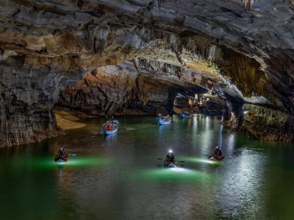 Phong Nha/Dong Hoi: Phong Nha Cave and Paradise Cave Tour - The Sum Up