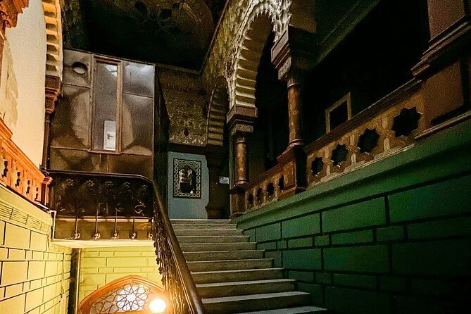 Photo Quest in Tbilisi and Travel in Time for Children and Adults - Included Services