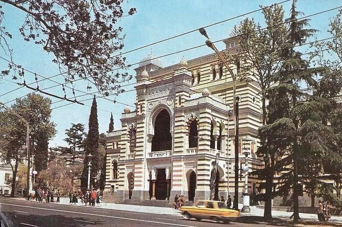 Photo Quest in Tbilisi and Travel in Time for Children and Adults - Organizer Information