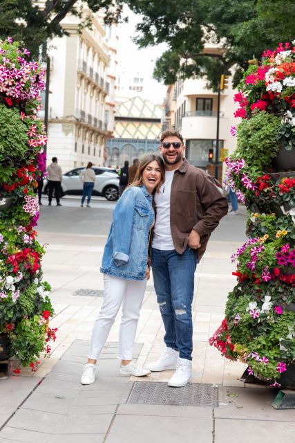 Photo Session in Málaga Center - The Sum Up