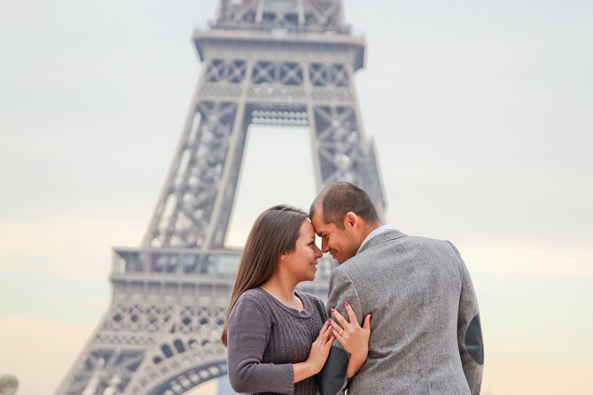 Photo Session in Paris 1 Hour Eiffel Tower - Meeting and Pickup Details