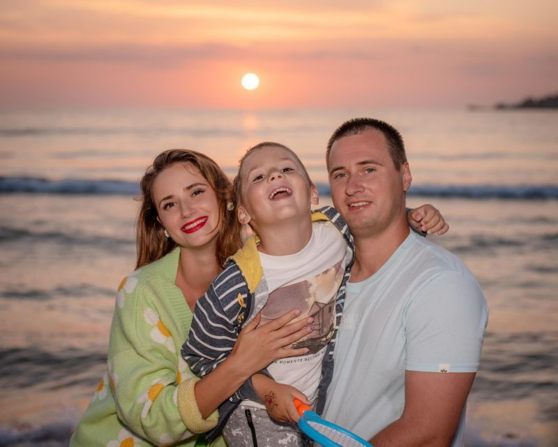 Photo Sessions in Golden Bay - Who Should Book This?