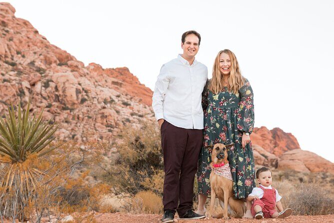 Photo Shoot at Red Rock Canyon in Calico Basin - Exploring the Red Rock Canyon in Calico Basin