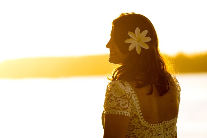 Photo Shoot in Moorea, in Private Session With a Professional Photographer - Expectations and Accessibility Details