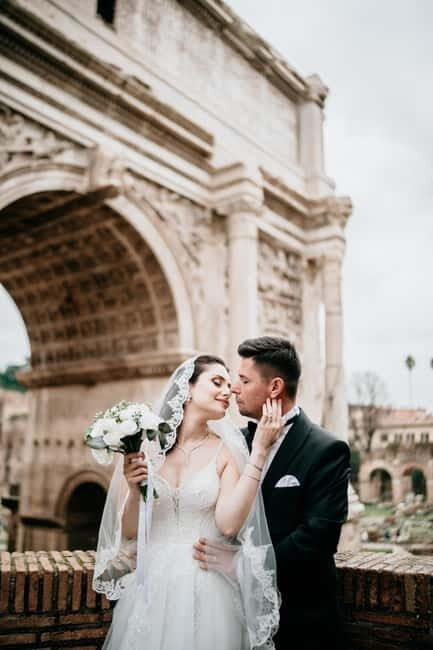 Photo Shoot in Rome with Vespa And Vintage Fiat 500 Options - An In-Depth Look at the Roman Photoshoot in Style