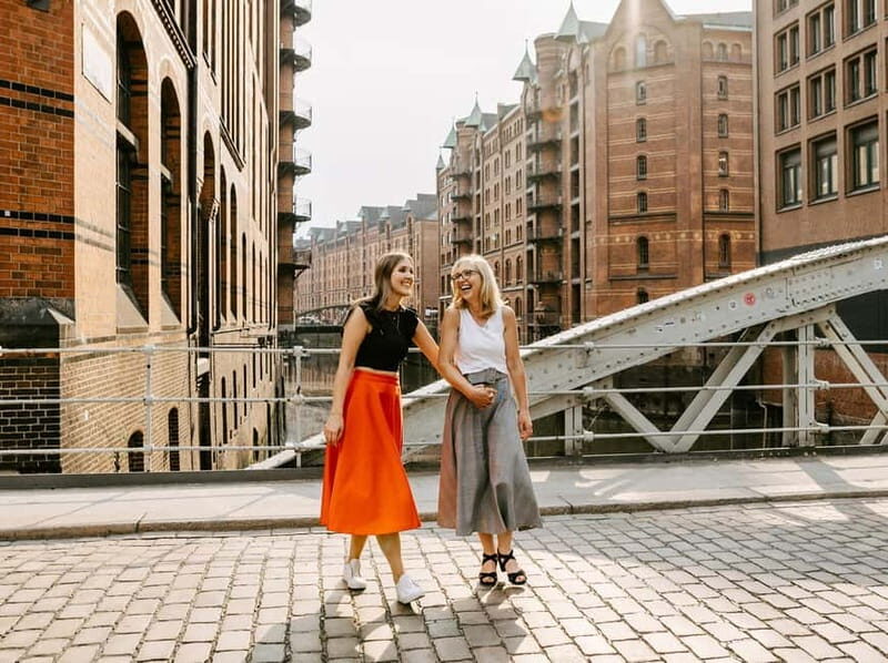 Photo shoot tour in Hamburg with professional photographer Stefanie - Practical Details and Considerations