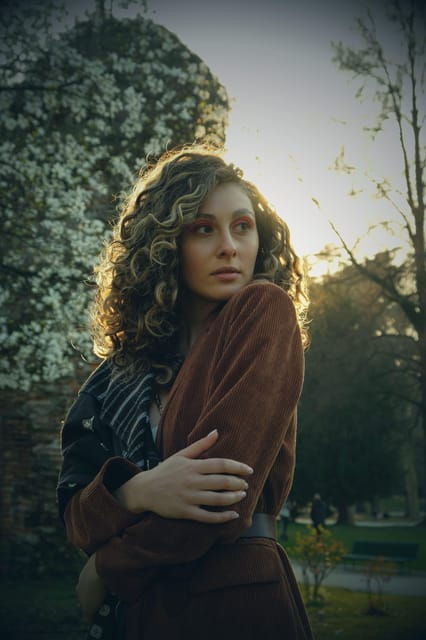 Photo Shooting With a Fashion Photographer - Professional Photography Session