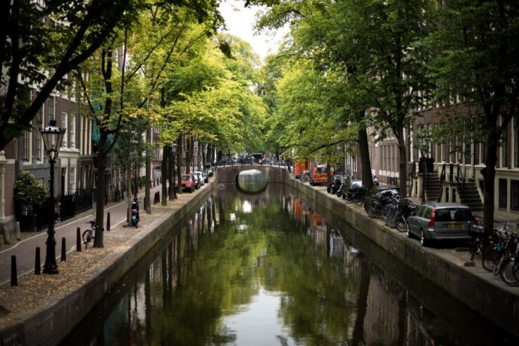Photo Tour: Amsterdam Hidden Gems East Tour - Experience