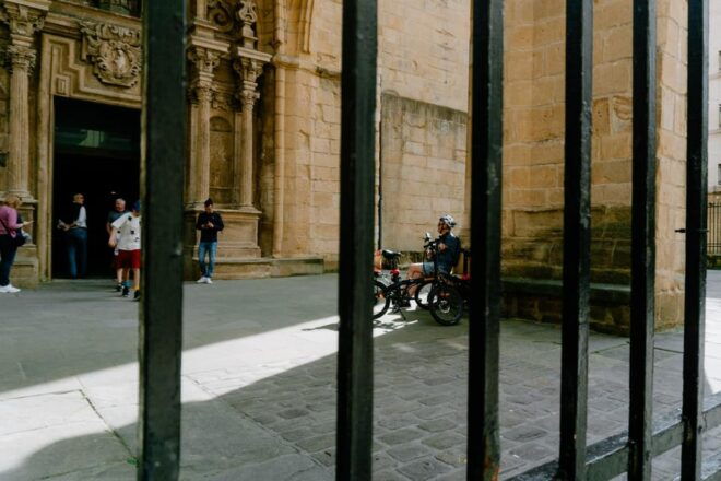 Photo Tour in San Sebastián as a Local Photographer - Meeting Point