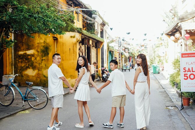 Photo Tour With Hue Photographer in Vietnam - Hue Photographer: Your Guide in Vietnam