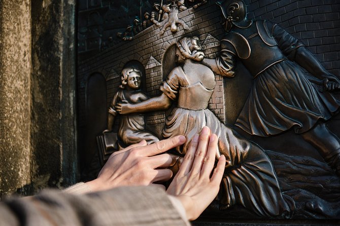 Photo Walking Tour in Prague - Directions and Booking