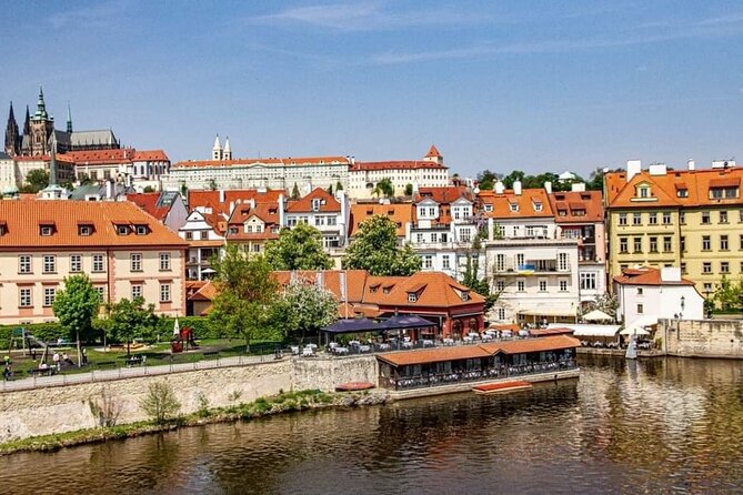 Photogenic Prague 6 Hours Tour by Car - What To Expect