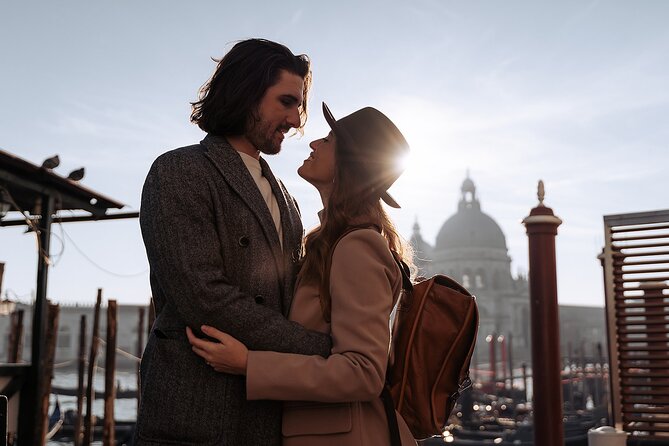 Photography Experience for Couples in Venice - Photographer