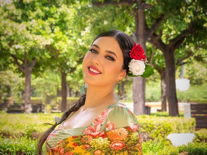 Photography With Traditional Flamenco Dress - Included Services