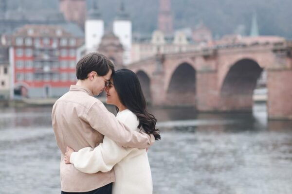 Photoshoot in Heidelberg - Contacting the Host