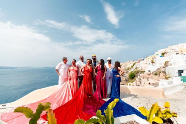 Photoshoot in Santorini With Flying Dress - Frequently Asked Questions