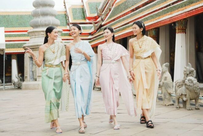 Photoshoot in Thai Costume - Starting Location and Workshop