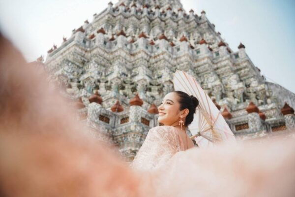 Photoshoot in Thai Costume - The Sum Up