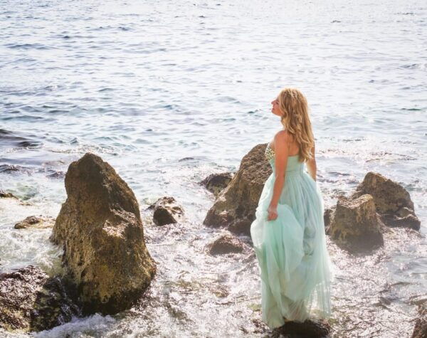 Photoshoot “Trash the Dress” in Nice, France - Questions You May Have