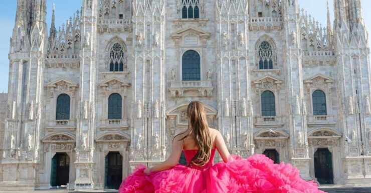 Photoshoot With a Fairytale Dress in the Heart of Milan - Dress Options and Availability