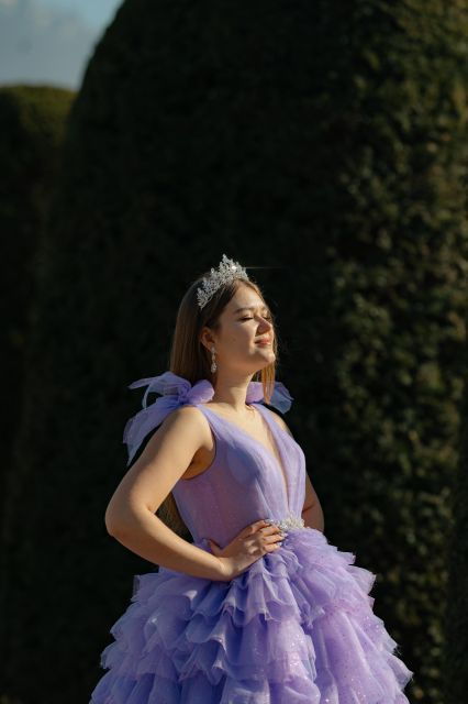 Photoshoot With a Fairytale Dress in the Heart of Milan - Booking and Reservation Process