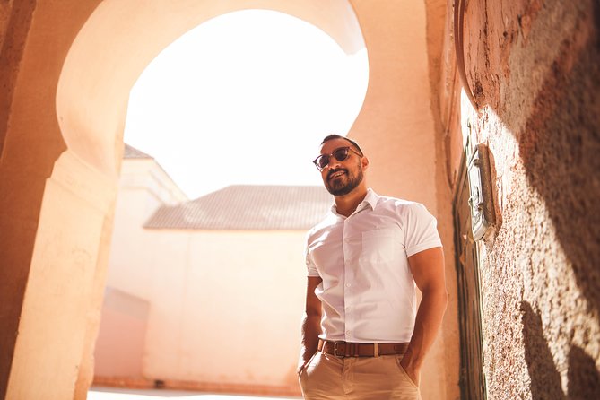 Photoshoot With a Local Photographer in Marrakech - Professional and Local Photographer