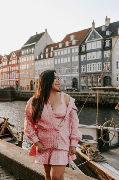Photoshoot With Local Photographer in Copenhagen - Frequently Asked Questions