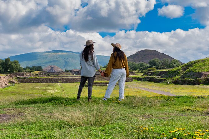 Photoshooting In Mexico City (Private) - Meeting and Pickup