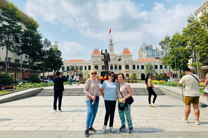Phu My Shore Excursion: Private Ho Chi Minh City Tour with Guide - Discovering Saigon: The Itinerary Breakdown